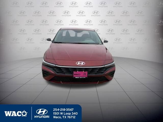 Used 2025 Hyundai Elantra Sport image 16