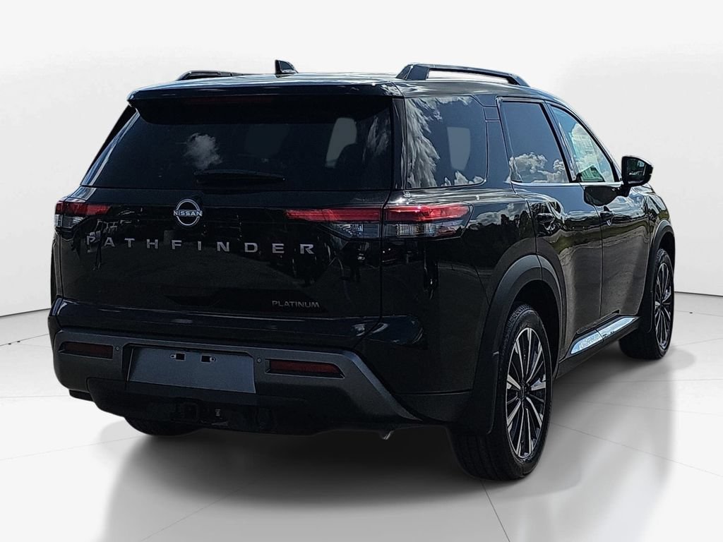 New 2026 Nissan Pathfinder Platinum FWD image 5