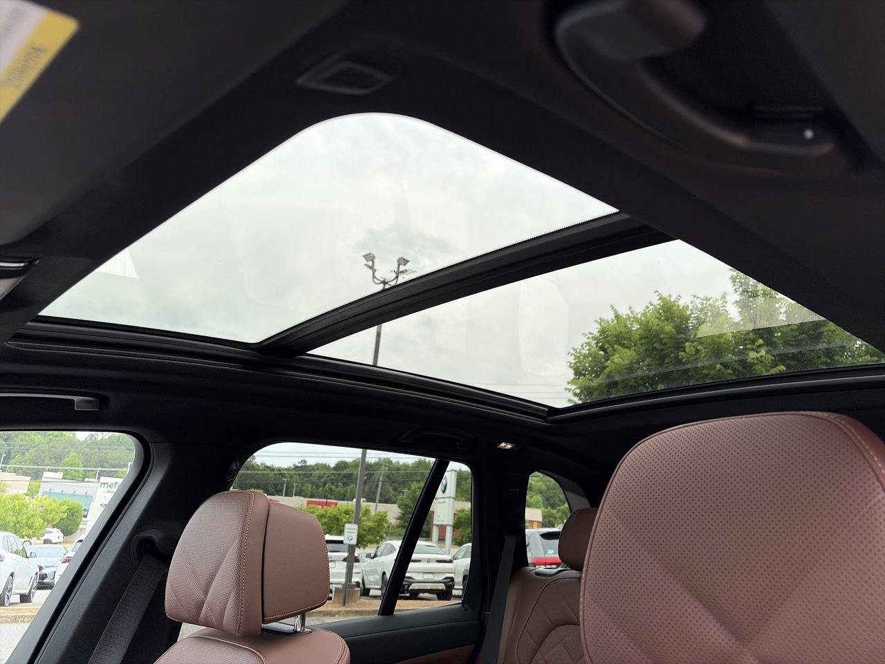 Certified 2023 BMW X5 xDrive45e w/ M Sport Package AWD/4WD image 30