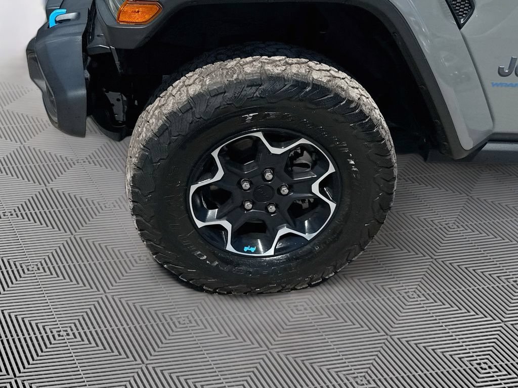 Certified 2023 Jeep Wrangler Unlimited Rubicon 4xe w/ Cold Weather Group AWD/4WD image 35