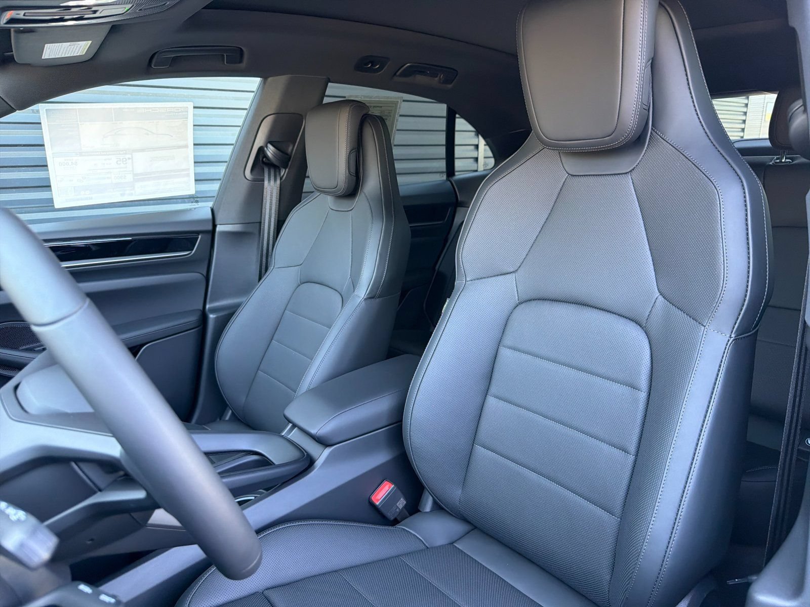New 2026 Porsche Macan 4 Electric AWD/4WD image 5