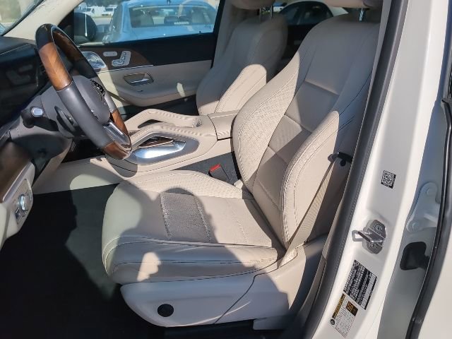 Used 2020 Mercedes-Benz GLS 450 4MATIC w/ Convenience Package image 9