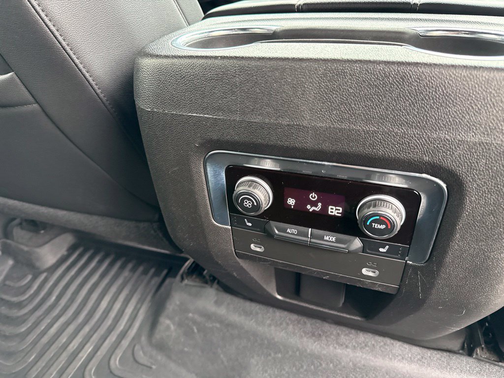 Used 2021 Chevrolet Tahoe Premier AWD/4WD image 19