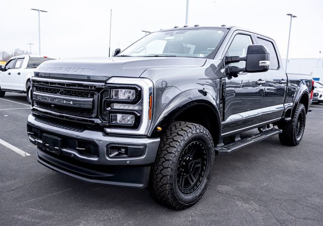 New 2026 Ford F250 Lariat w/ Black Appearance Package image 22