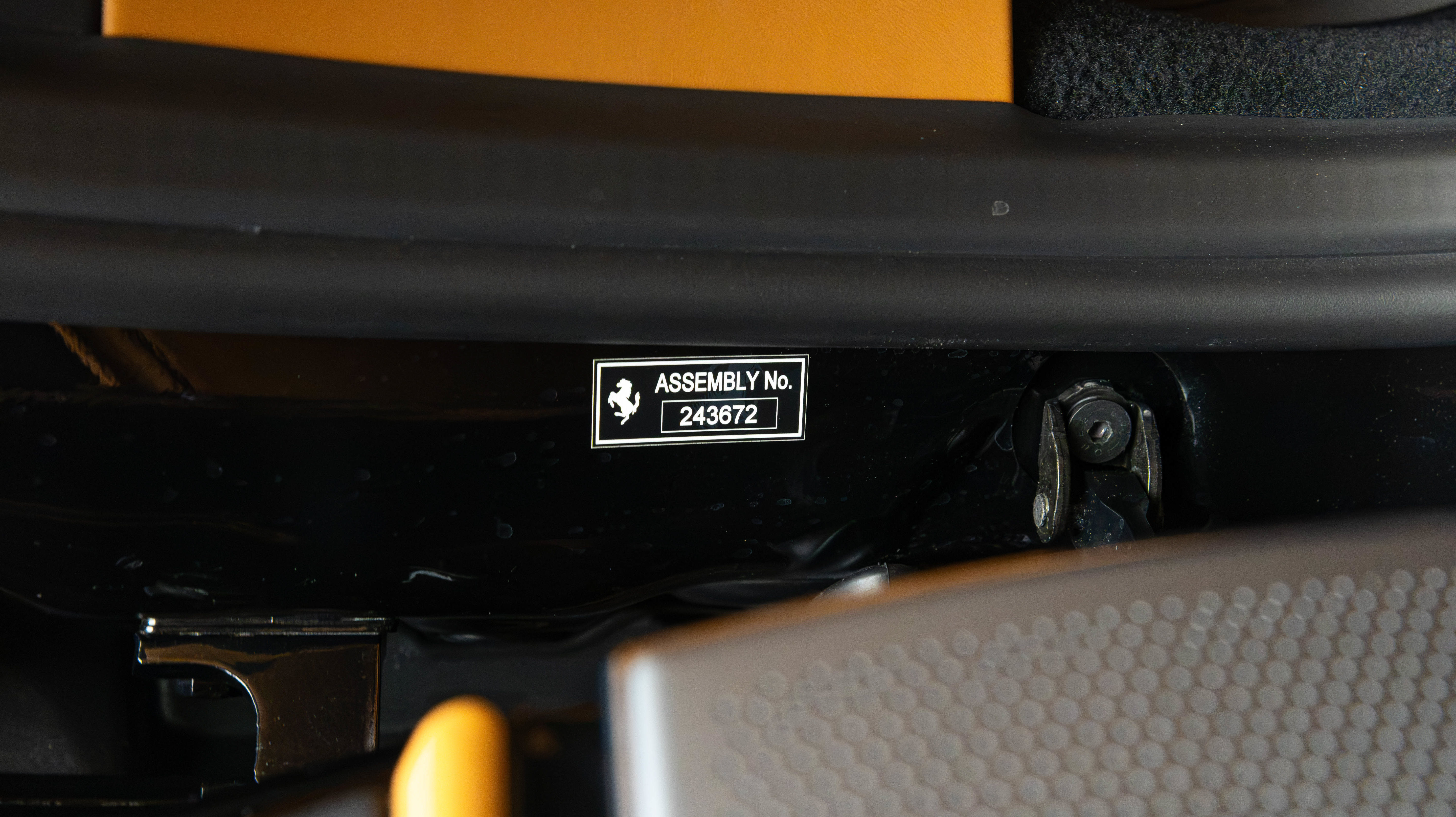 Certified 2025 Ferrari Roma Spider RWD image 60