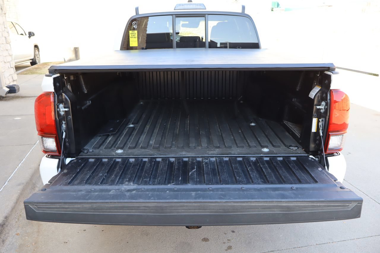 Used 2023 Toyota Tacoma SR AWD/4WD image 23