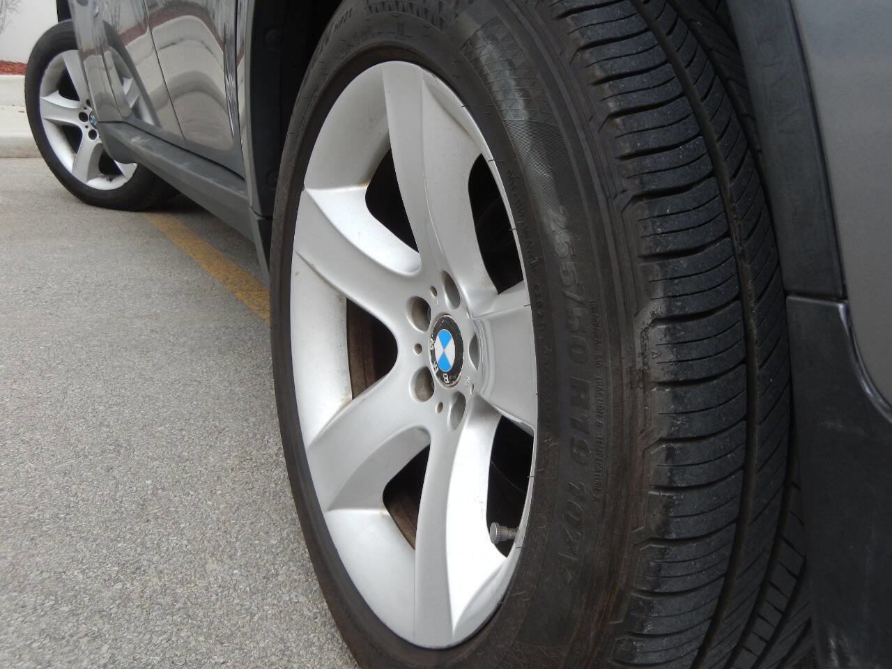 Used 2009 BMW X6 xDrive35i image 16