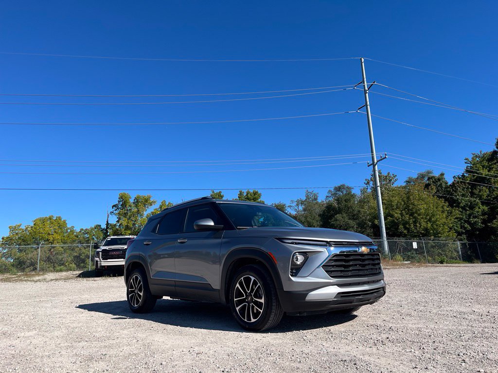 Used 2026 Chevrolet TrailBlazer LT FWD image 7