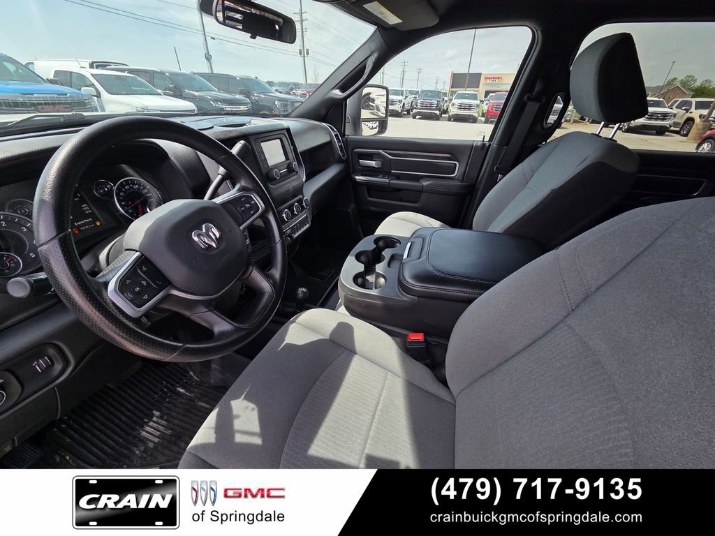 Used 2024 RAM 3500 SLT w/ Quick Order Package 2YG SLT AWD/4WD image 9