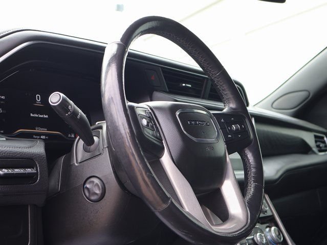 Used 2022 GMC Yukon XL Denali AWD/4WD image 28