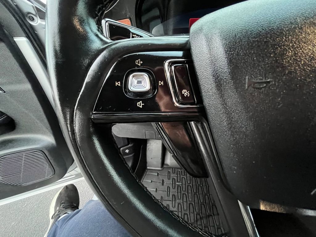 Certified 2022 Lincoln Corsair Reserve w/ Equipment Group 201A image 15