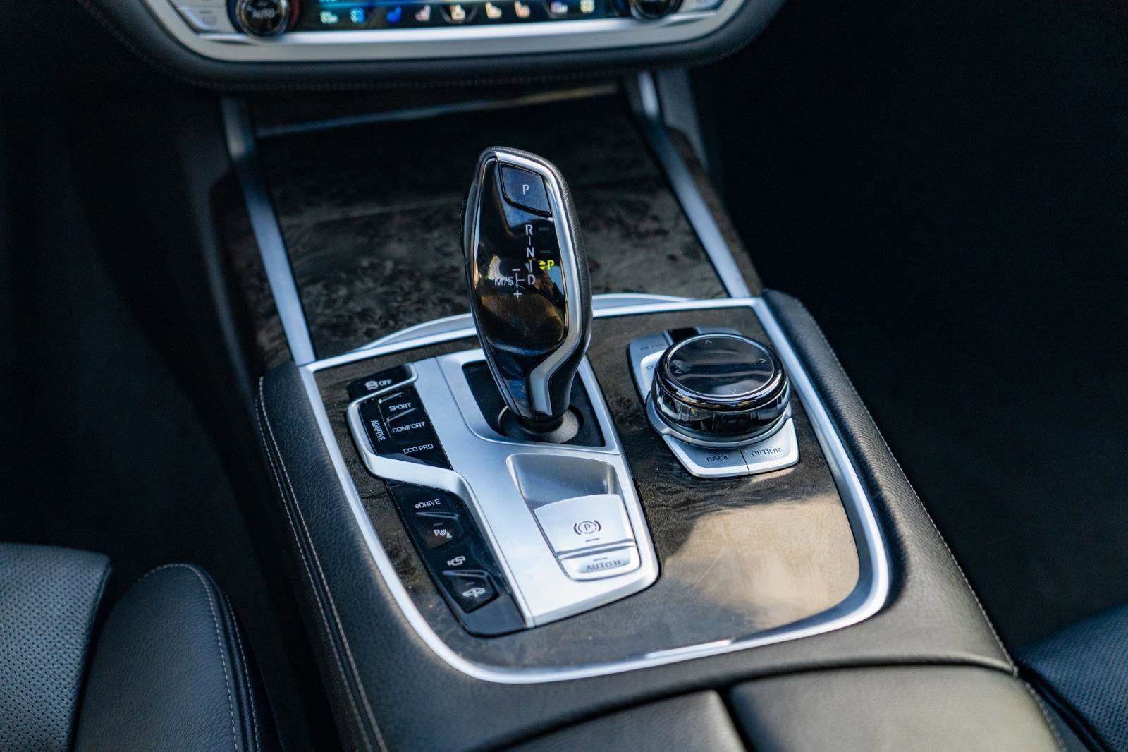 Used 2017 BMW 740e xDrive w/ Executive Package AWD/4WD image 21