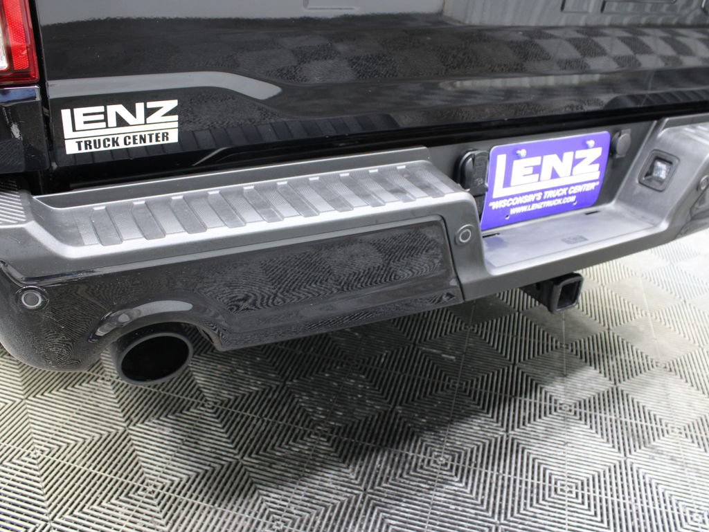 Used 2025 Ford F150 Lariat AWD/4WD image 51