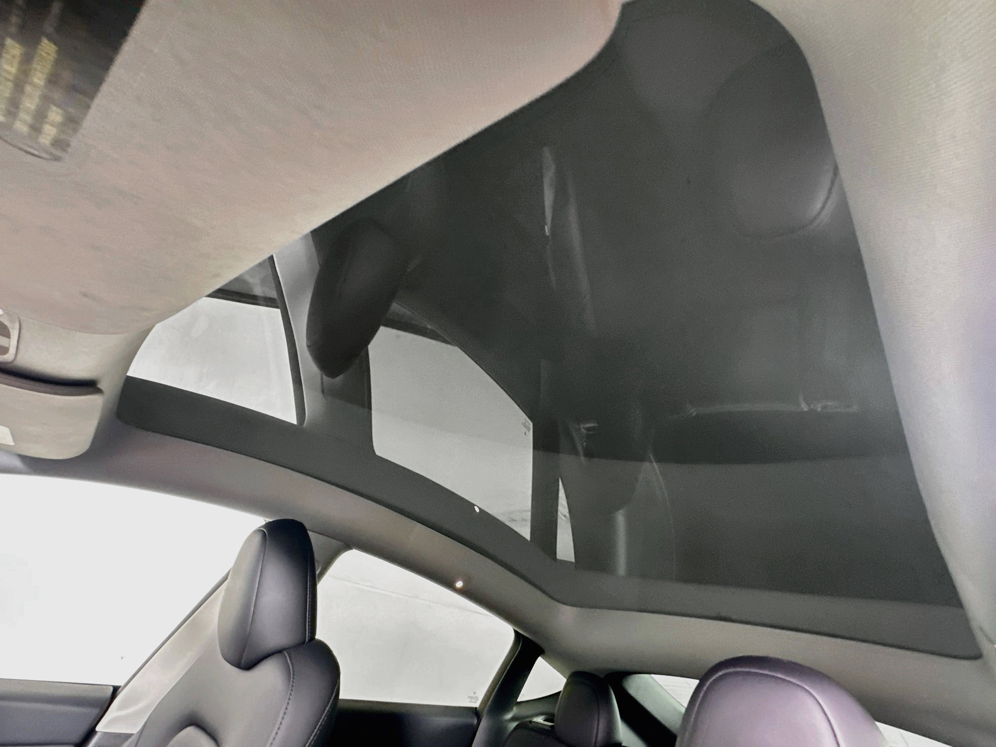 Used 2023 Tesla Model Y 2WD image 25