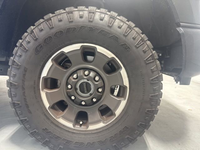Used 2024 Ford F250 Lariat w/ Lariat Ultimate Package image 4
