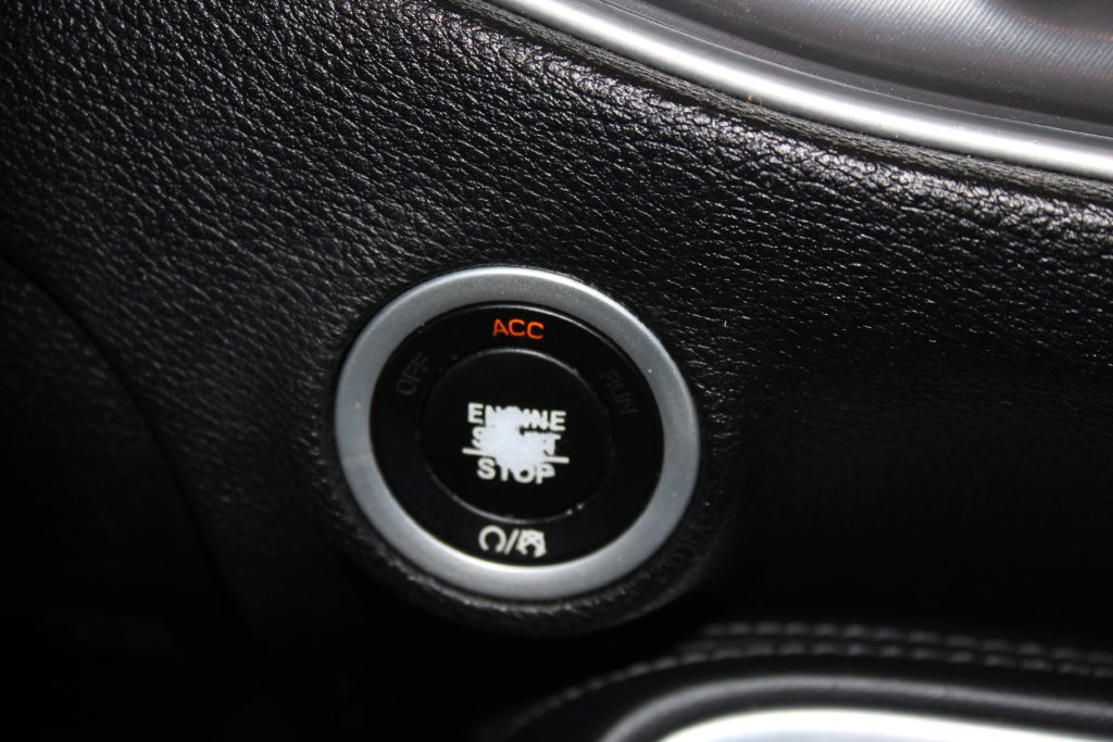 Used 2021 Dodge Challenger SXT RWD image 37