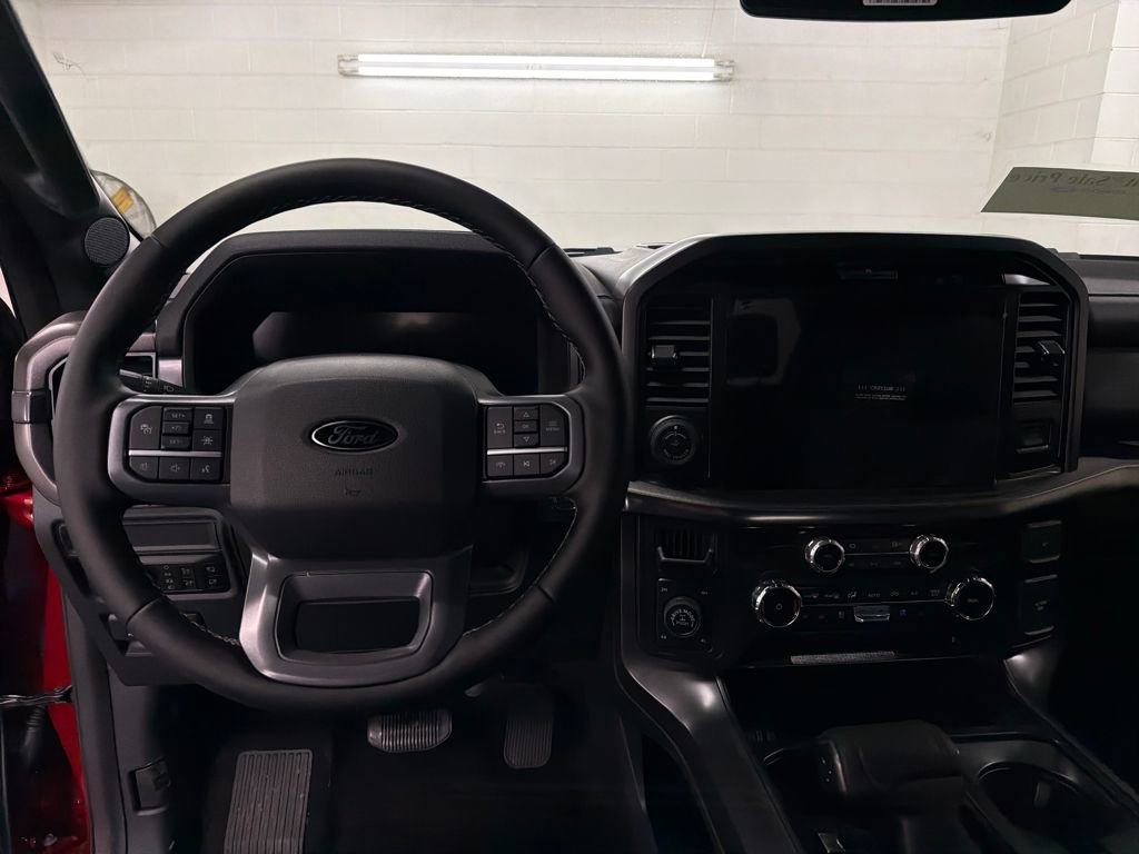 New 2025 Ford F150 Lariat w/ Equipment Group 501A Mid image 8