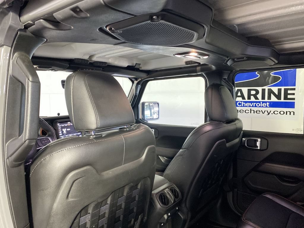 Used 2023 Jeep Gladiator Mojave w/ Cold Weather Group AWD/4WD image 30