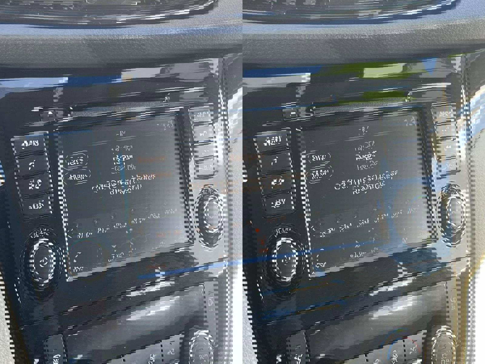 Used 2022 Nissan Rogue Sport SV w/ Technology Package image 20