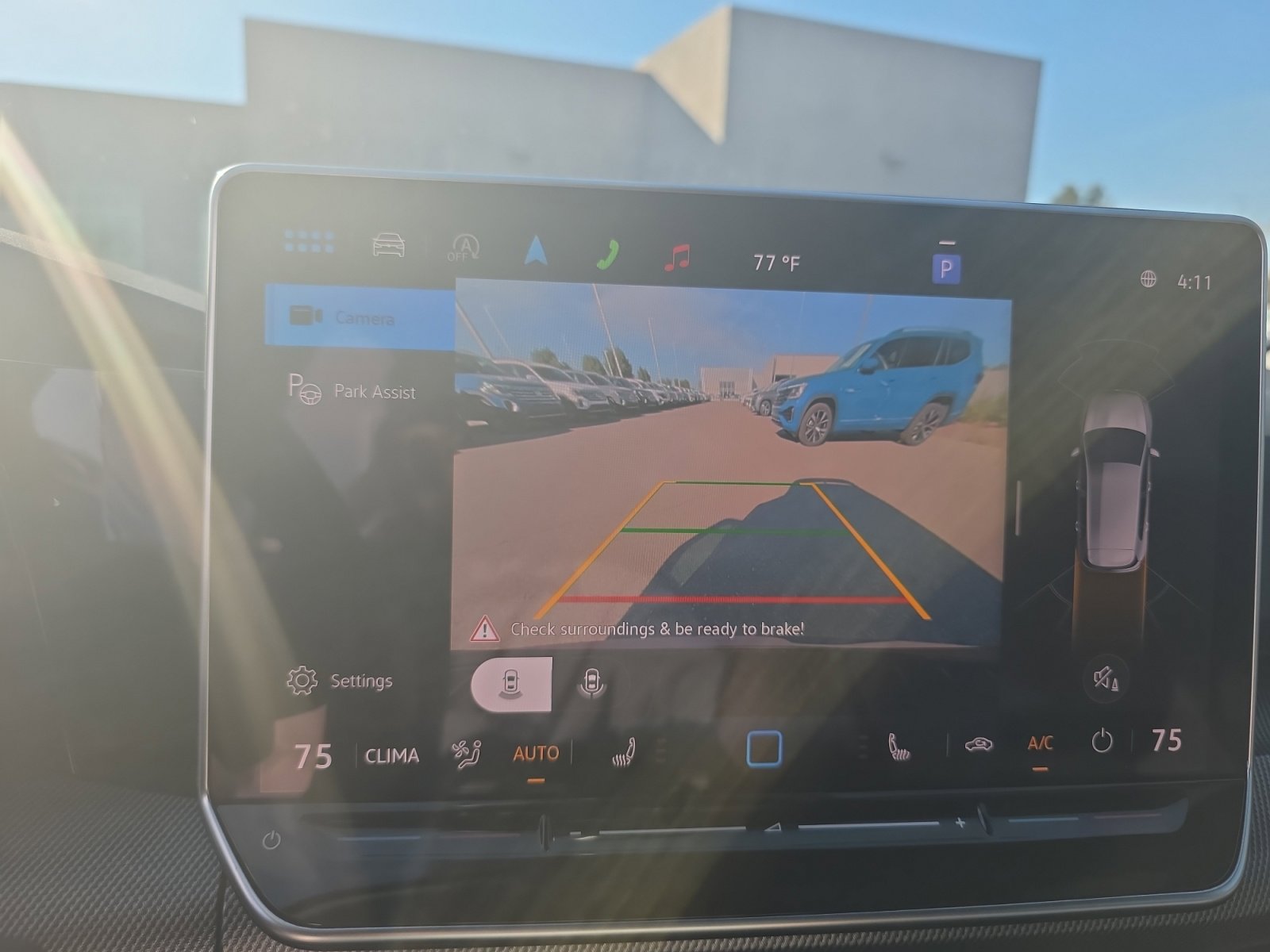 Certified 2025 Volkswagen Golf w/ Euro Style Package image 29