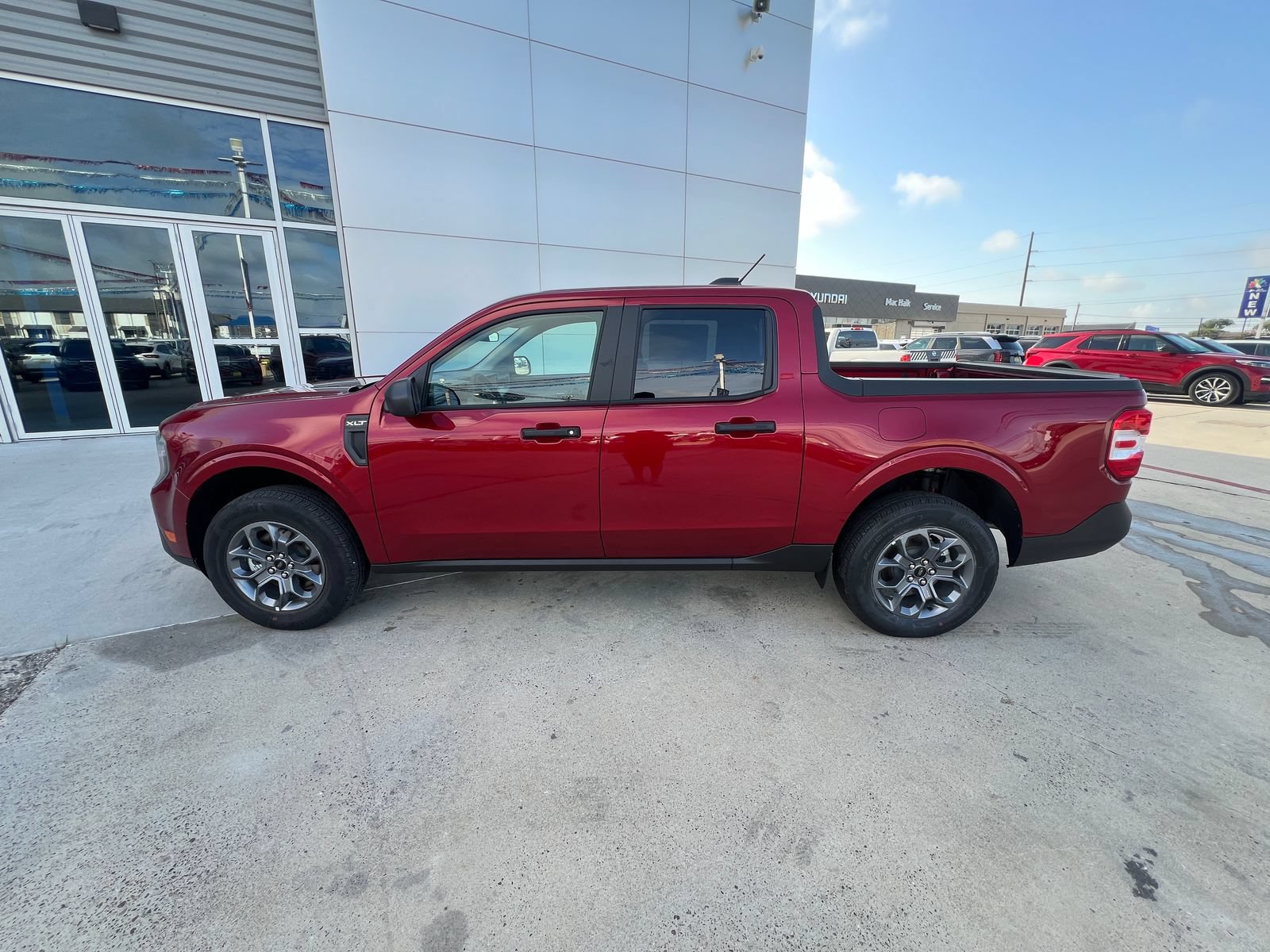 New 2026 Ford Maverick XLT FWD image 6