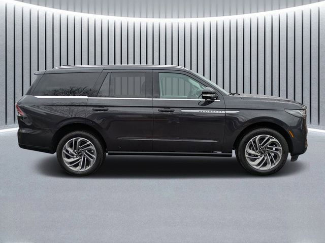 New 2026 Lincoln Navigator Reserve AWD/4WD video 2