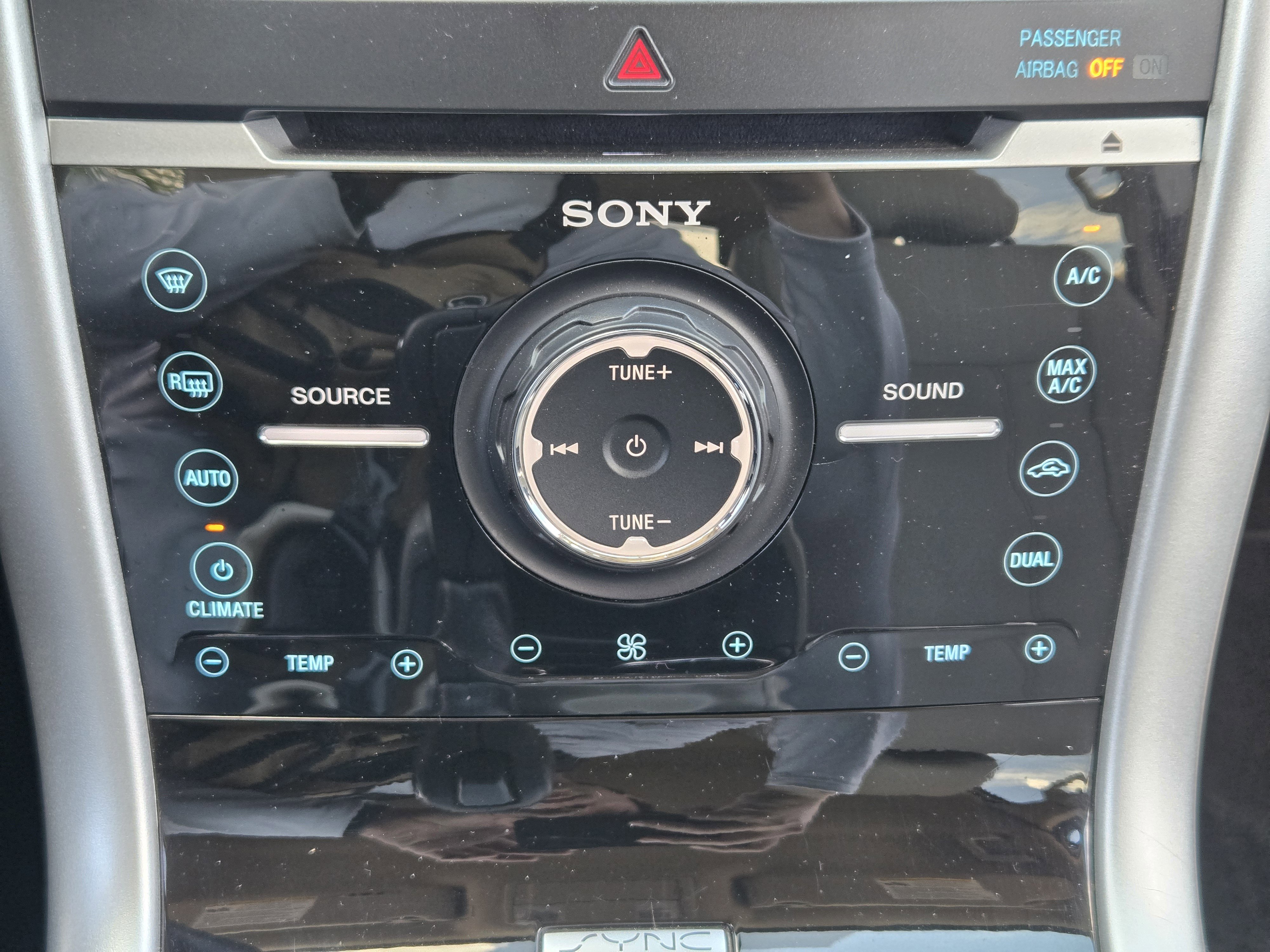 Used 2012 Ford Edge Limited image 21