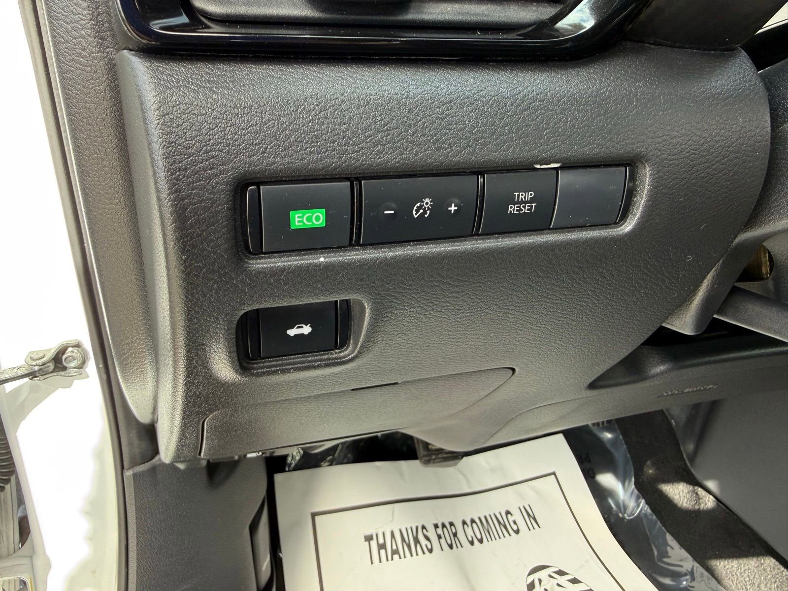 Used 2022 Nissan Sentra SV image 11