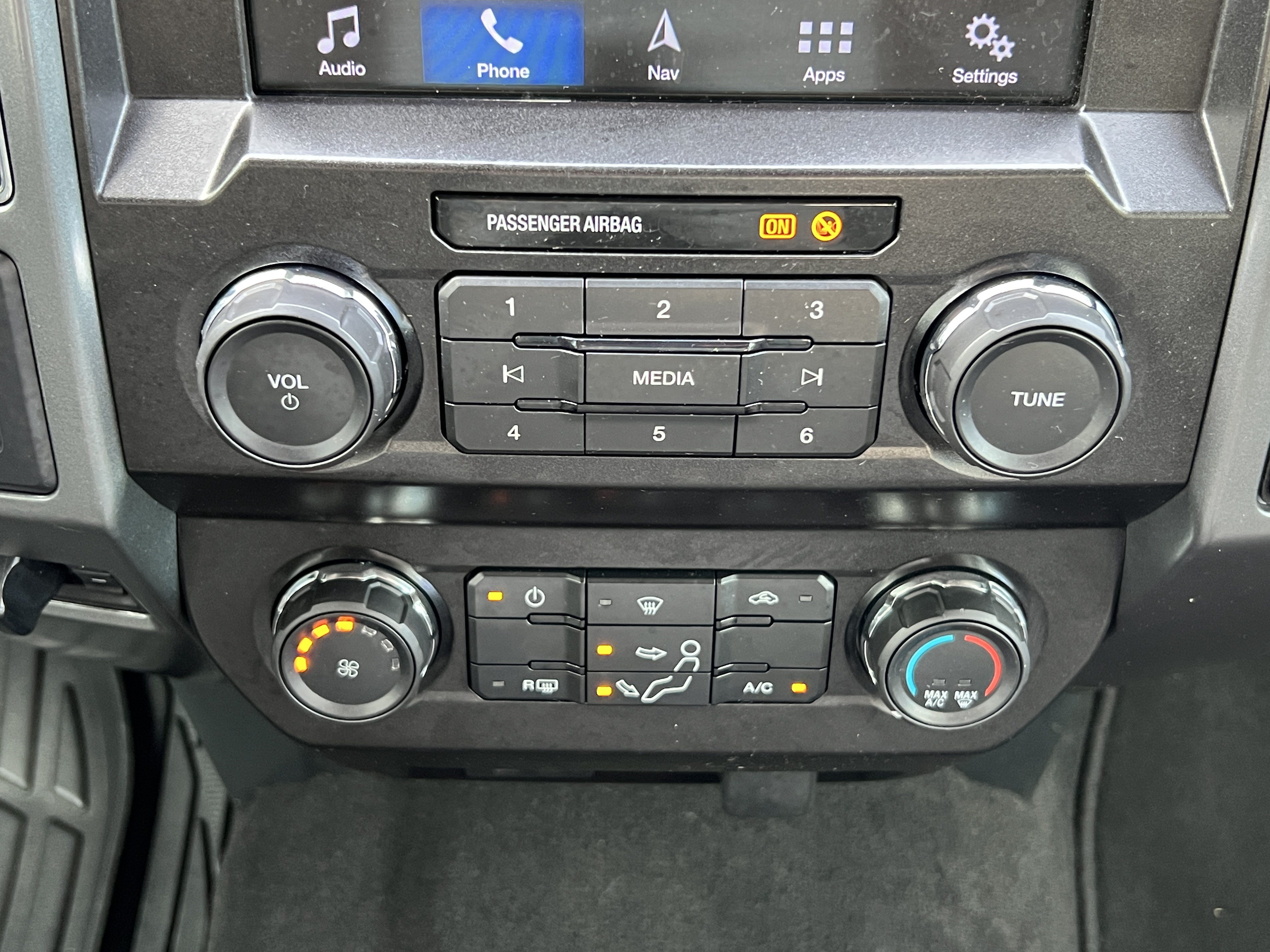 Used 2019 Ford F350 XLT w/ XLT Value Package AWD/4WD image 28