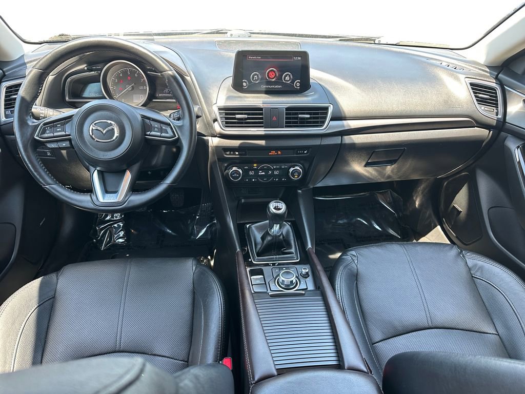 Used 2017 MAZDA MAZDA3 Grand Touring w/ Premium Equipment Package FWD image 15