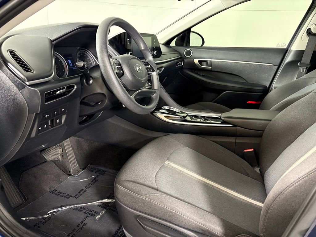 Used 2021 Hyundai Sonata SE w/ Preferred Accessory Package image 25