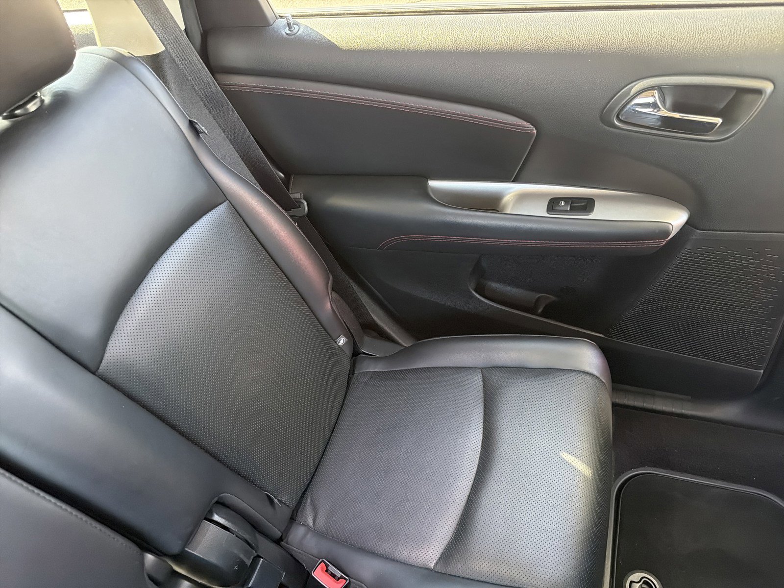 Used 2017 Dodge Journey GT image 17