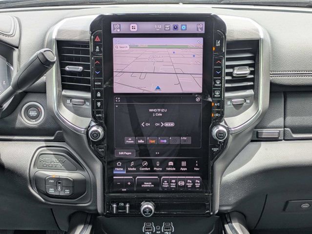New 2026 RAM 3500 Laramie AWD/4WD image 18