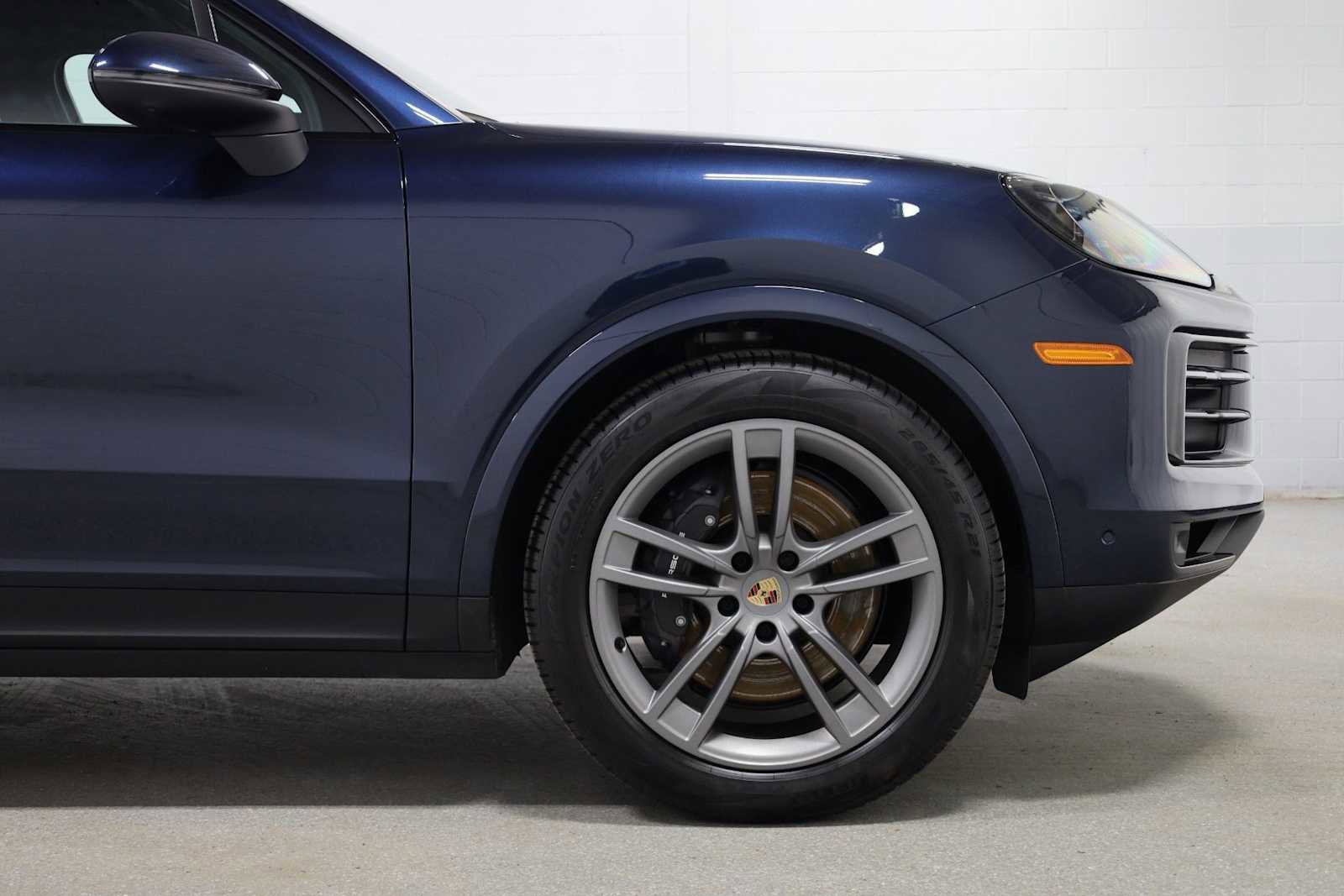 Certified 2025 Porsche Cayenne image 11