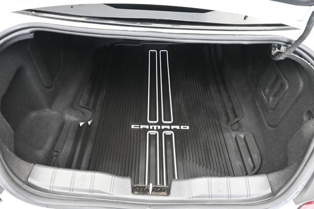 Used 2017 Chevrolet Camaro SS RWD image 28