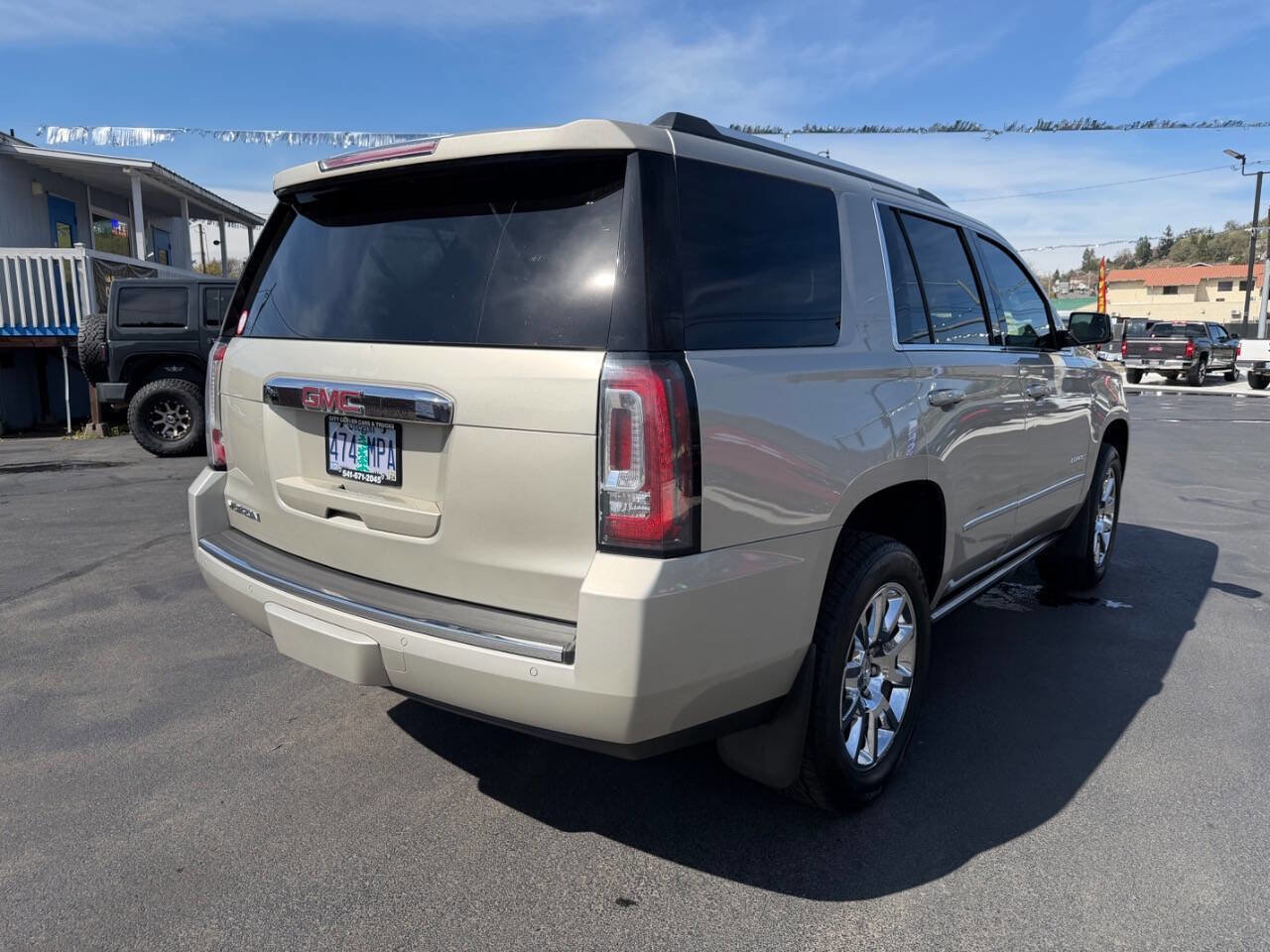 Used 2015 GMC Yukon Denali w/ Premium Package image 21