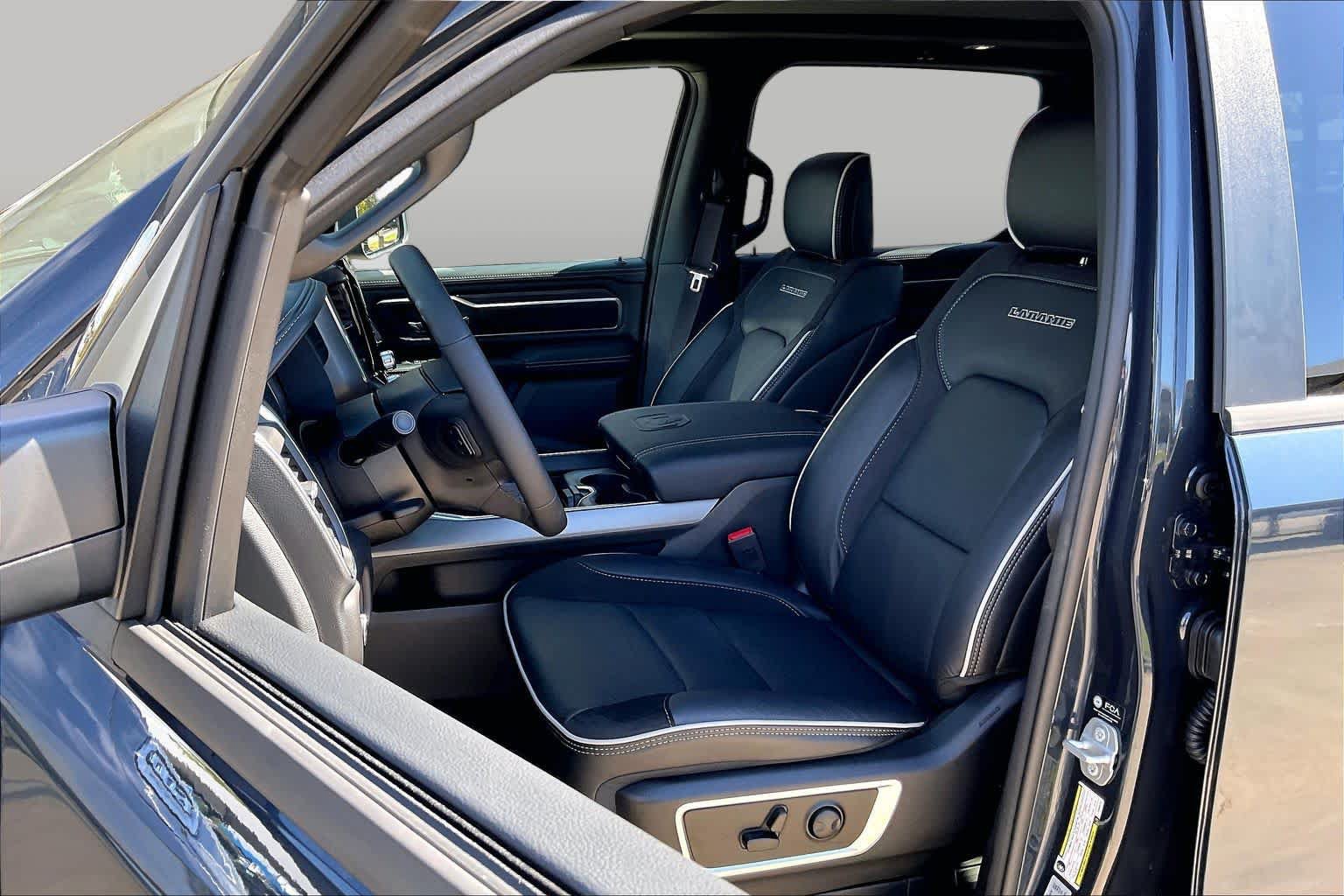 New 2027 RAM 1500 Laramie AWD/4WD image 9