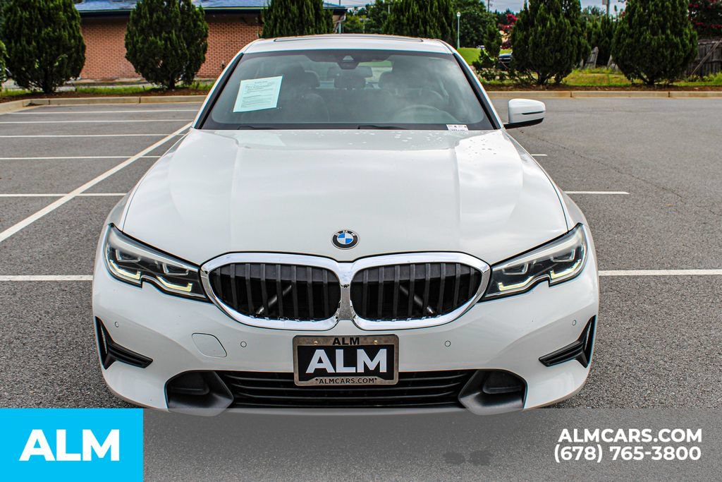 Used 2020 BMW 330i Sedan w/ Convenience Package RWD image 9