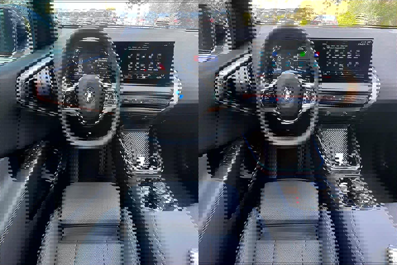 Certified 2025 BMW X3 xDrive30i w/ Premium Package AWD/4WD image 5