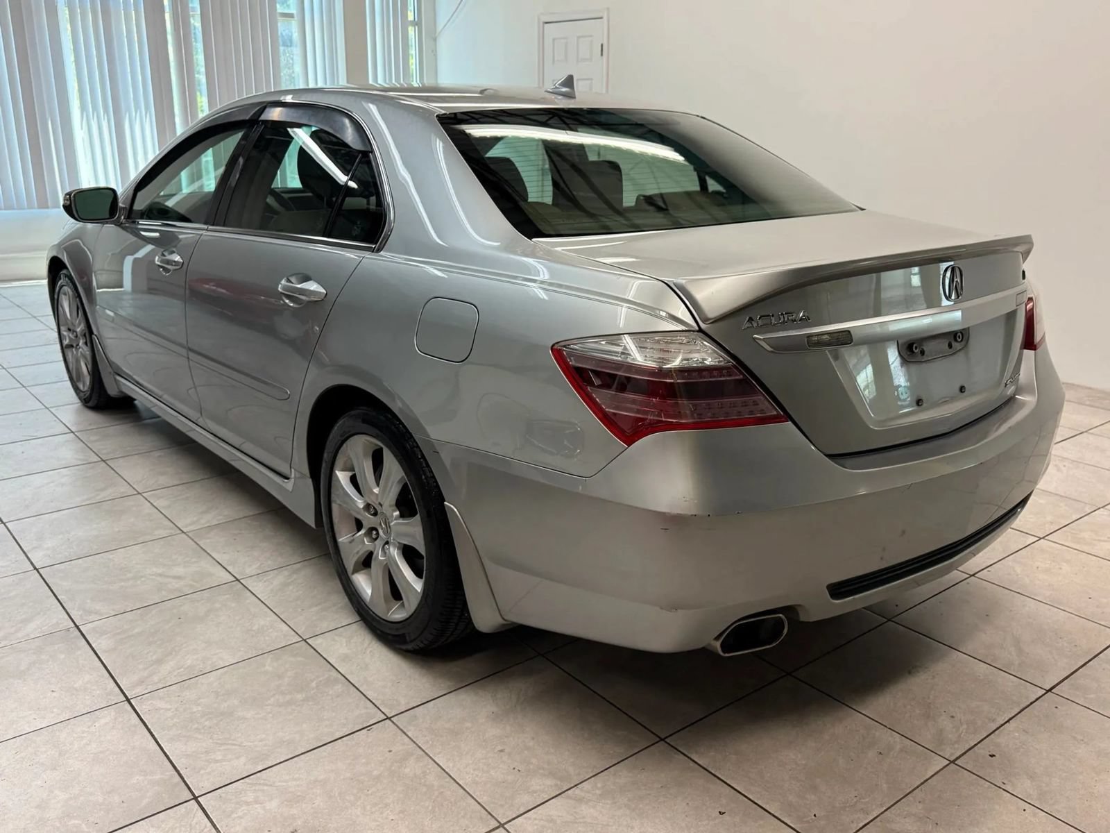 Used 2010 Acura RL AWD/4WD image 7