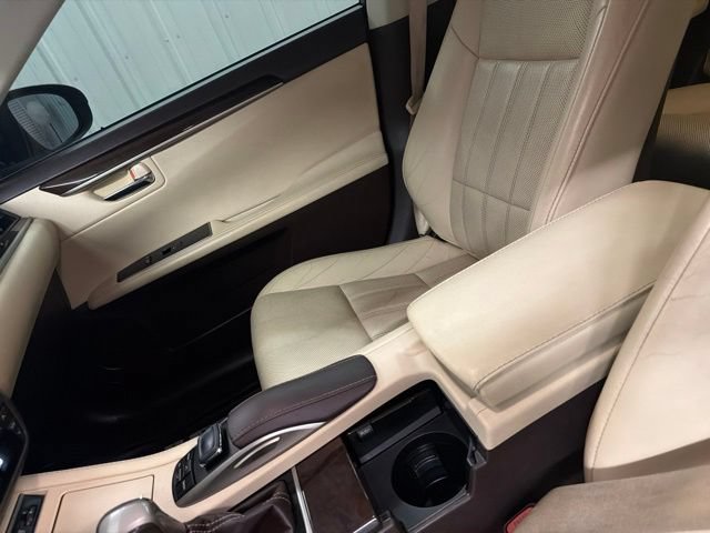 Used 2018 Lexus ES 350 w/ Luxury Package w/Wood Trim FWD image 37