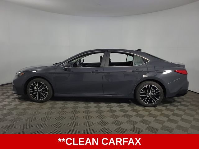 Used 2025 Toyota Camry XLE AWD/4WD image 5