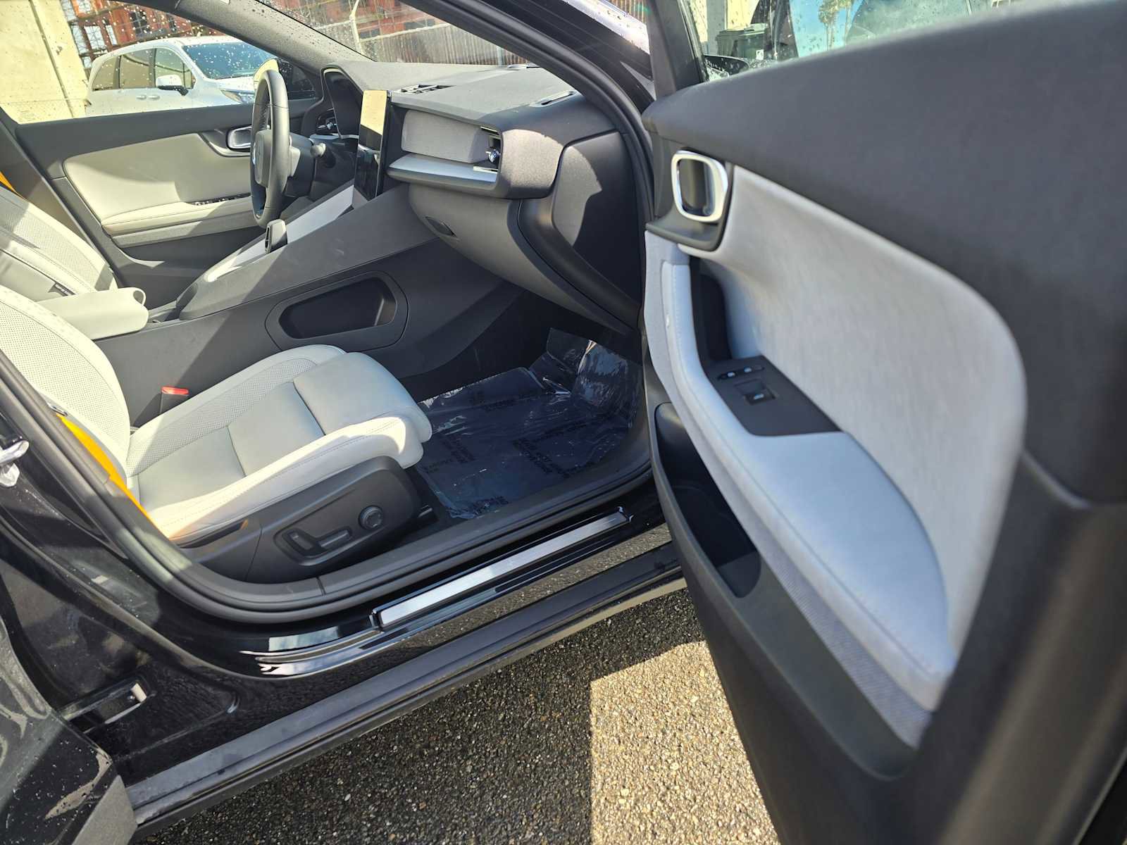 Used 2023 Polestar Polestar 2 w/ Pilot Pack image 10