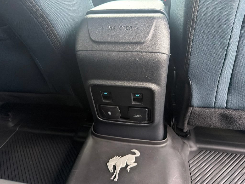 Used 2023 Ford Bronco Outer Banks AWD/4WD image 42