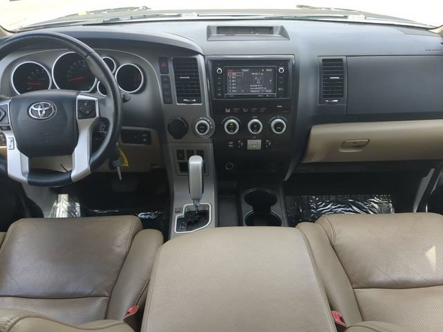 Used 2017 Toyota Sequoia Limited w/ Safety & Convenience Package RWD image 16
