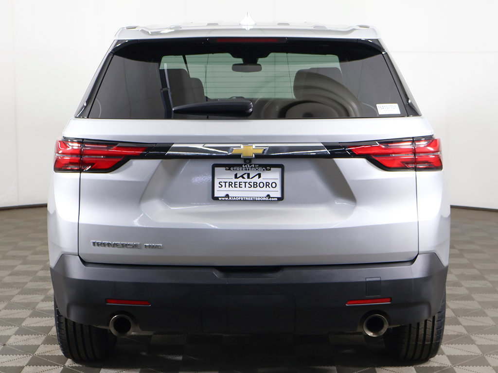 Used 2022 Chevrolet Traverse LS AWD/4WD image 12