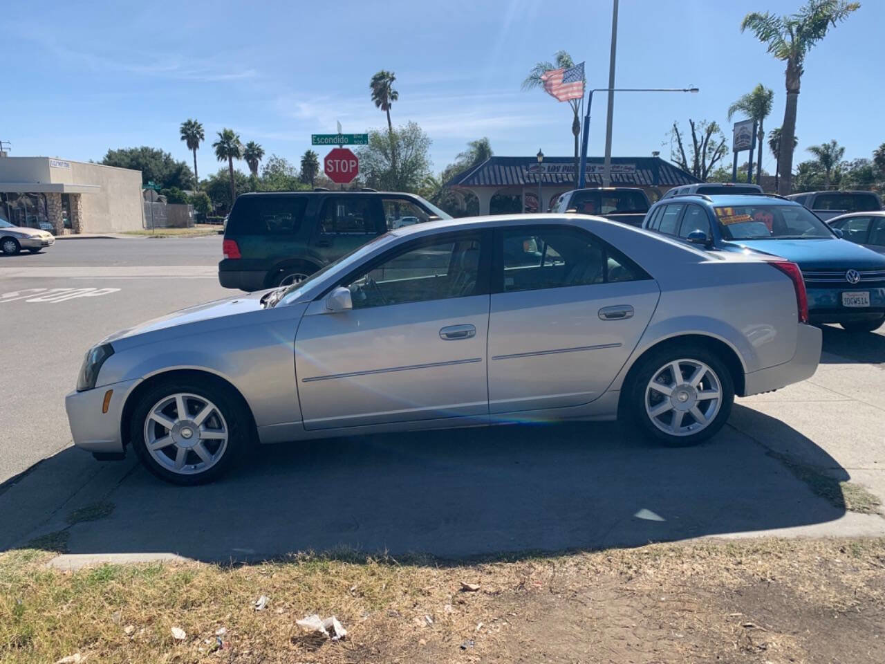 Used 2005 Cadillac CTS 3.6 w/ Luxury Package RWD image 3