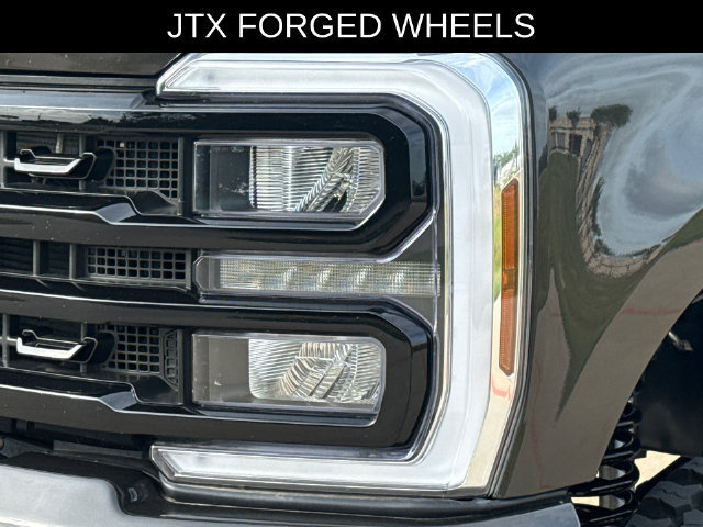 Used 2024 Ford F350 Lariat w/ Lariat Ultimate Package AWD/4WD image 4