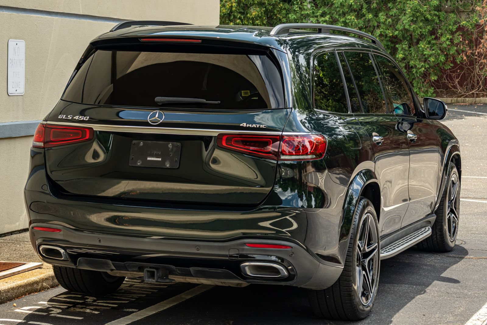 Used 2022 Mercedes-Benz GLS 450 4MATIC image 9