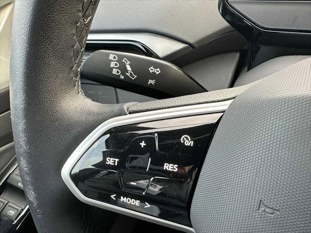 Used 2023 Volkswagen ID.4 Pro S Plus image 32